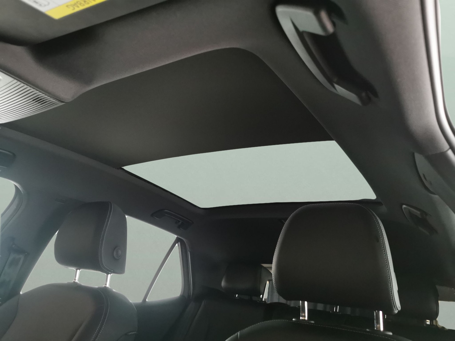 Used Volkswagen ID.3 2023 for sale - 77648521: Photo 5