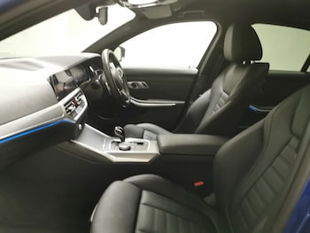 Used BMW 3 Series 2021 for sale - 77450185: Photo