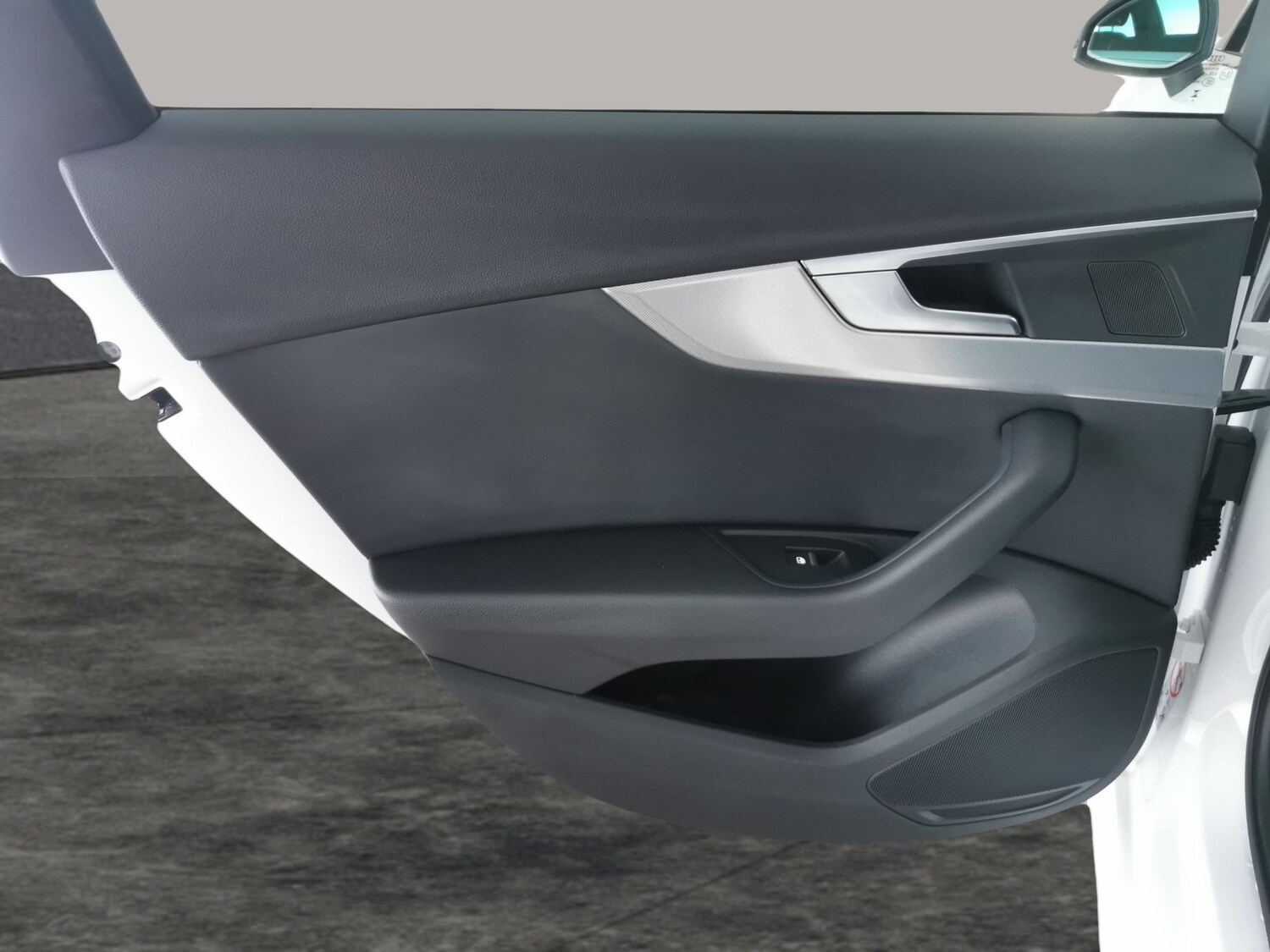 Used Audi A4 2023 for sale - 78079307: Photo 31