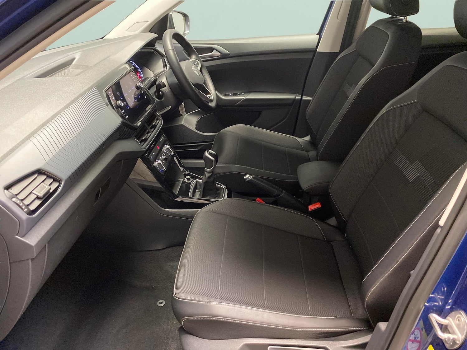 Used Volkswagen T-Cross 2022 for sale - 77988719: Photo 4