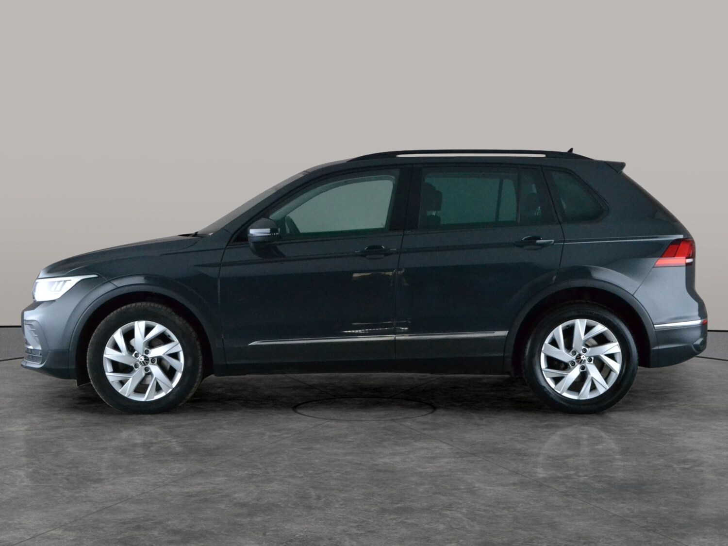 Used Volkswagen Tiguan 2022 for sale - 77911682: Photo 12