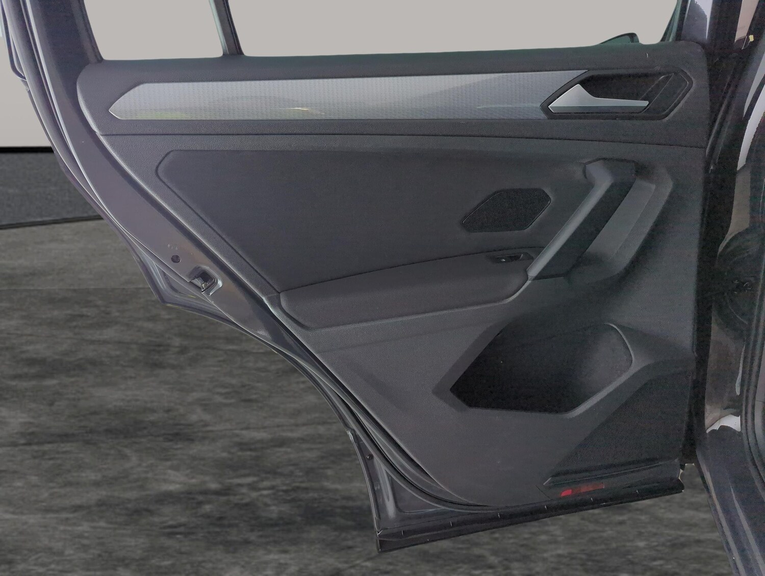 Used Volkswagen Tiguan 2022 for sale - 77911682: Photo 27