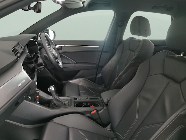 Used Audi Q3 2022 for sale - 76222432: Photo 4