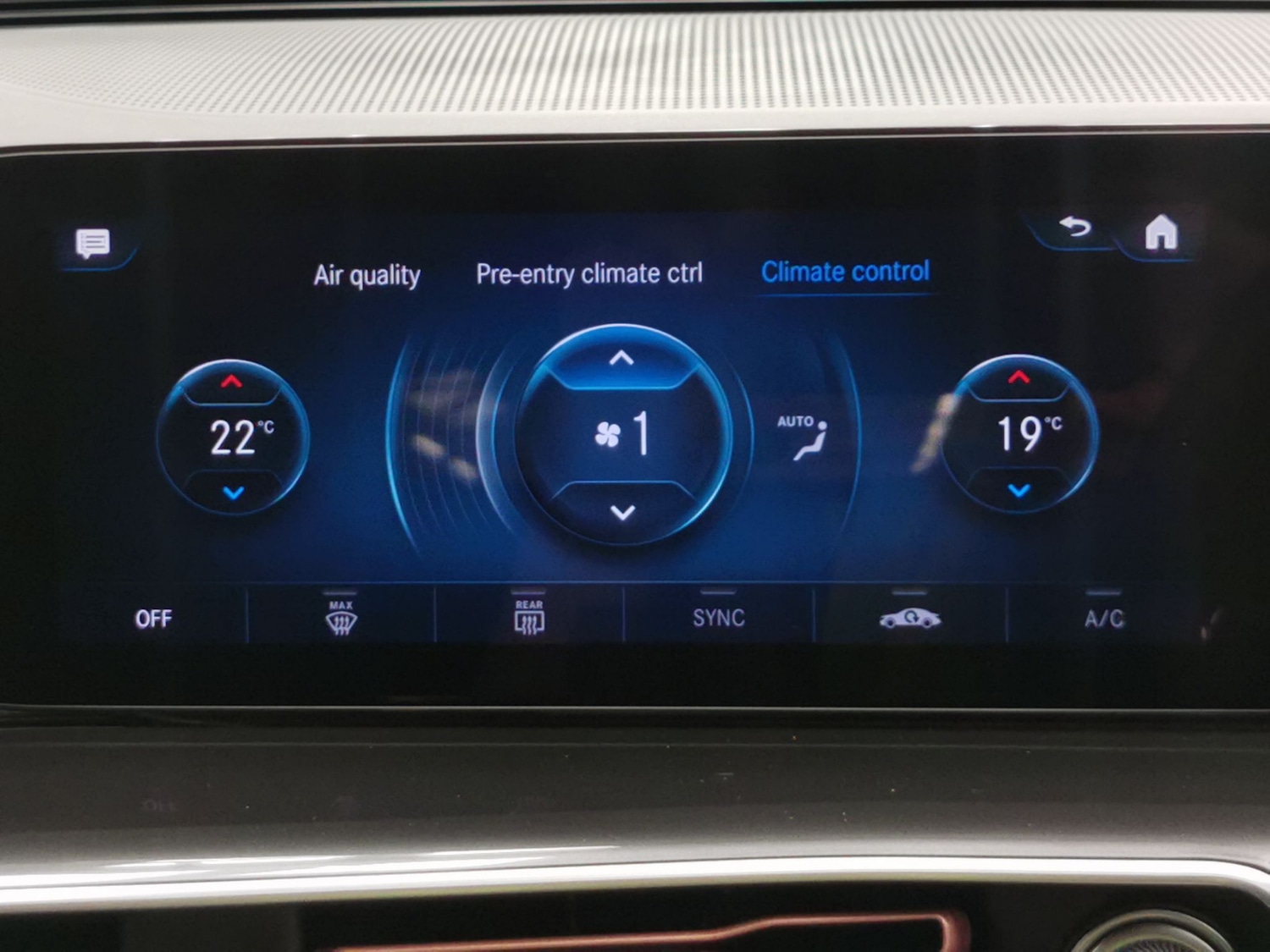 Used Mercedes-Benz EQC 2022 for sale - 76125636: Photo 23