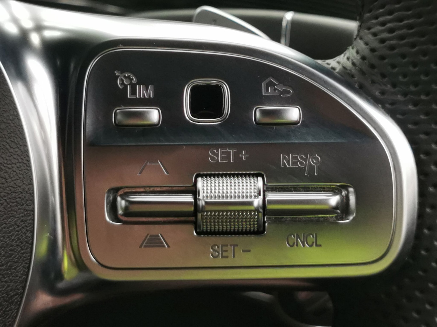 Used Mercedes-Benz EQC 2022 for sale - 76125636: Photo 28