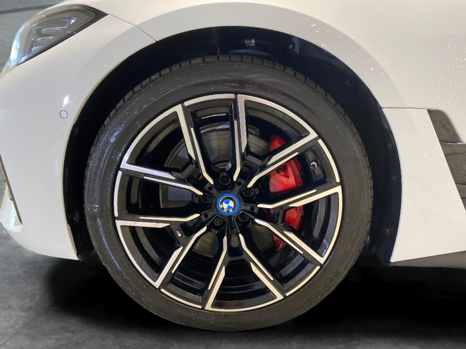 Used BMW i4 2023 for sale - 77795389: Photo 19