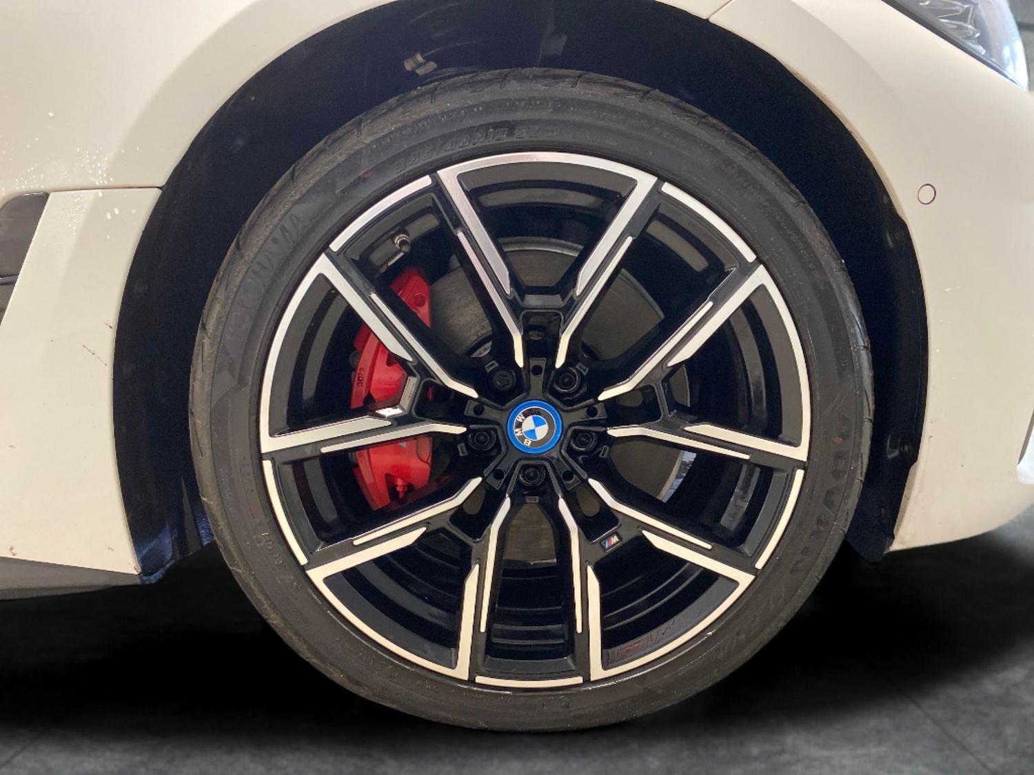 Used BMW i4 2023 for sale - 77795389: Photo 20