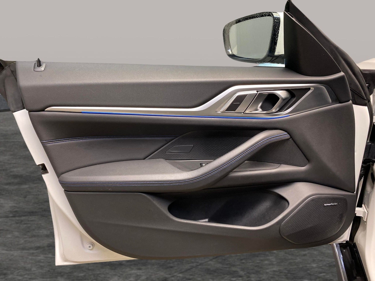 Used BMW i4 2023 for sale - 77795389: Photo 23