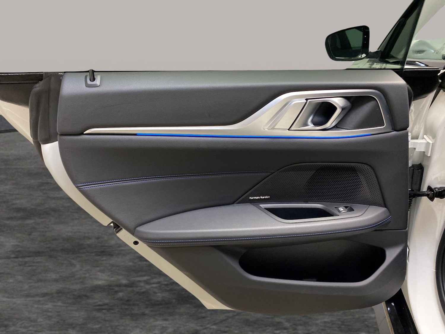 Used BMW i4 2023 for sale - 77795389: Photo 24