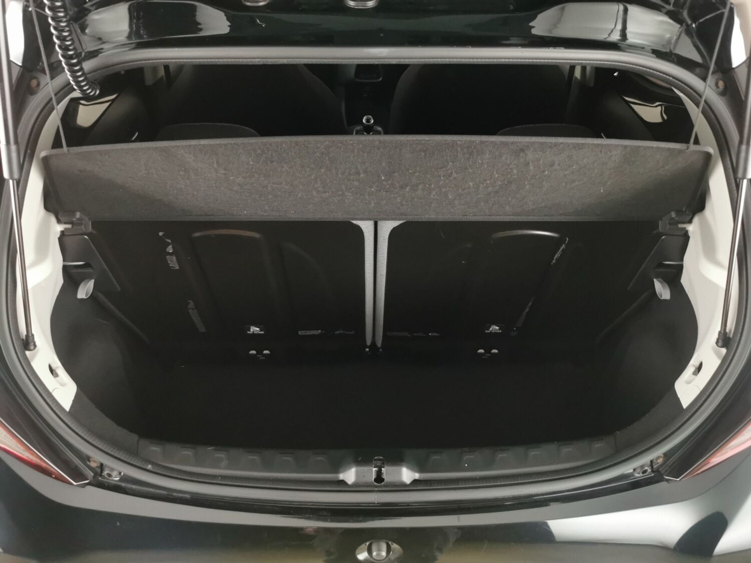 Used Toyota AYGO 2020 for sale - 77543000: Photo 28