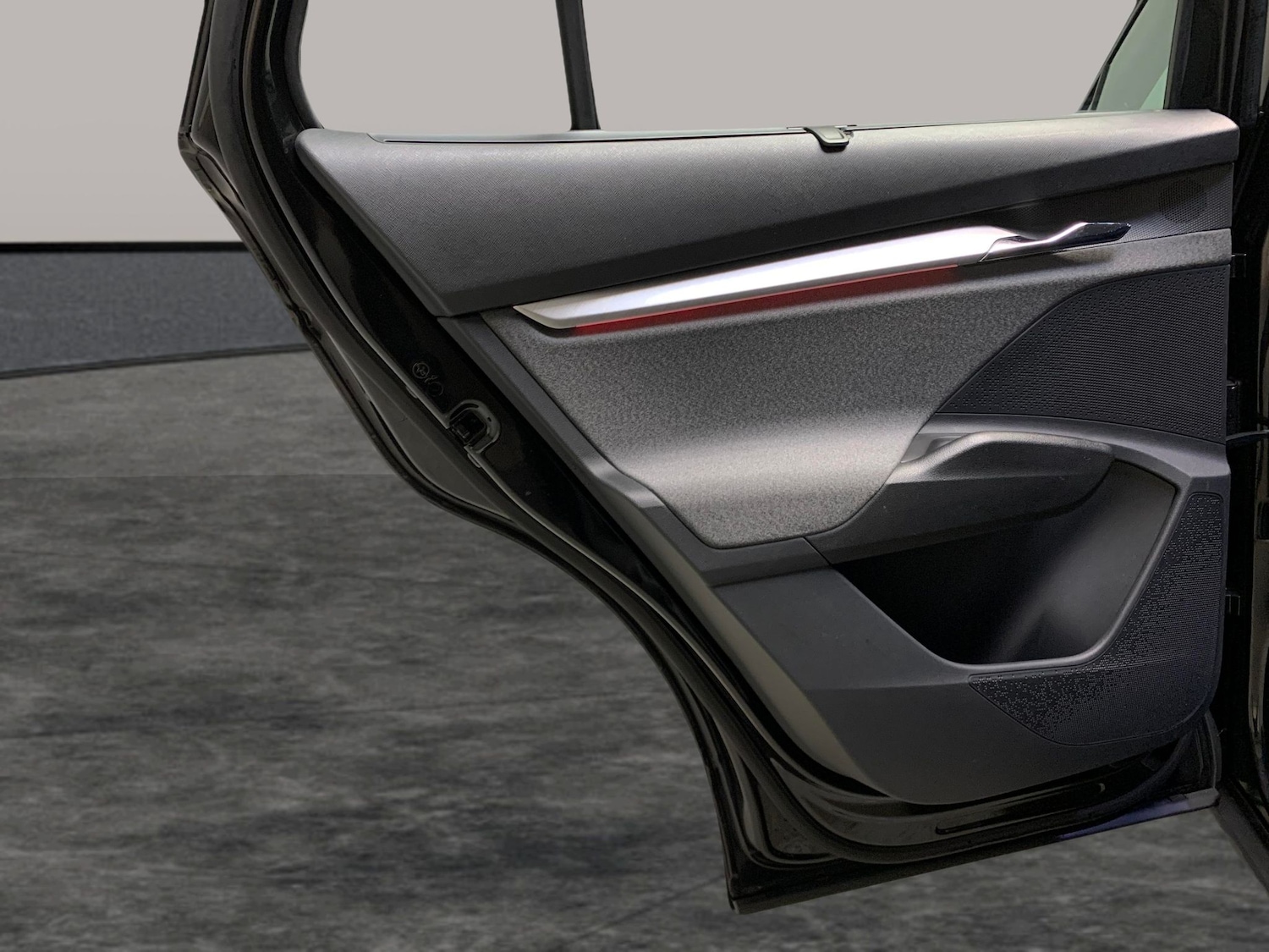 Used Skoda Enyaq 2021 for sale - 76943094: Photo 27