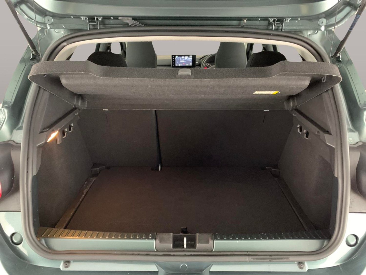 Used Dacia Sandero Stepway 2024 for sale - 76668615: Photo 29