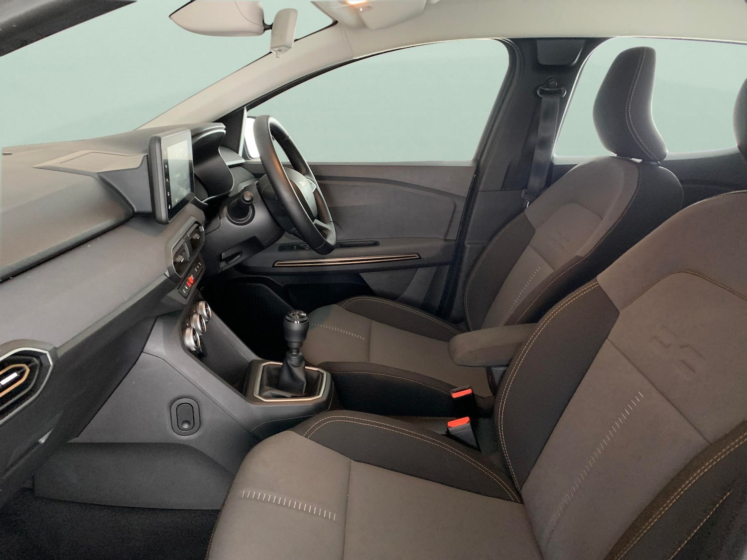 Used Dacia Sandero Stepway 2024 for sale - 76668615: Photo 4