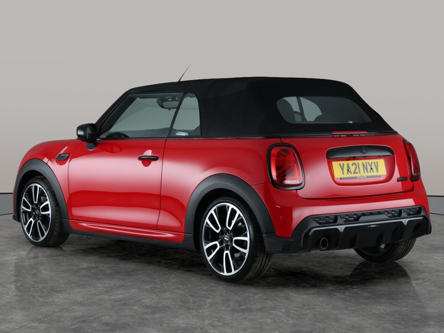 Used MINI Convertible 2021 for sale - 77674276: Photo 11