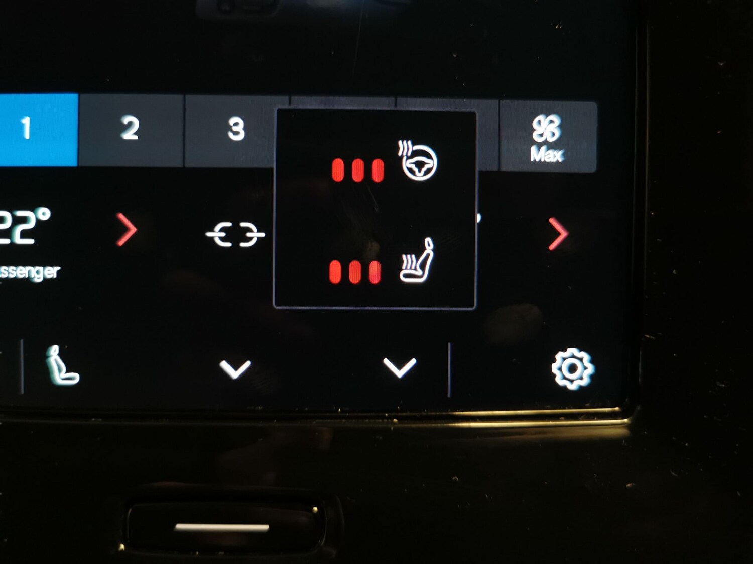 Used Volvo XC40 2024 for sale - 77354106: Photo 15