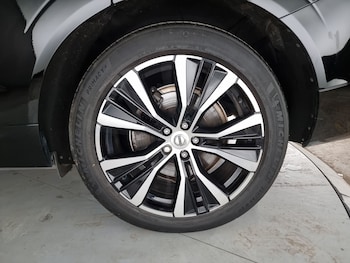 Volvo - XC60