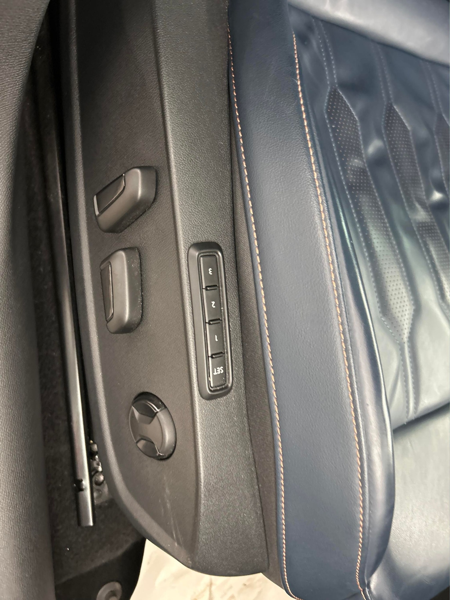 Used Cupra Formentor 2023 for sale - 77903704: Photo 15