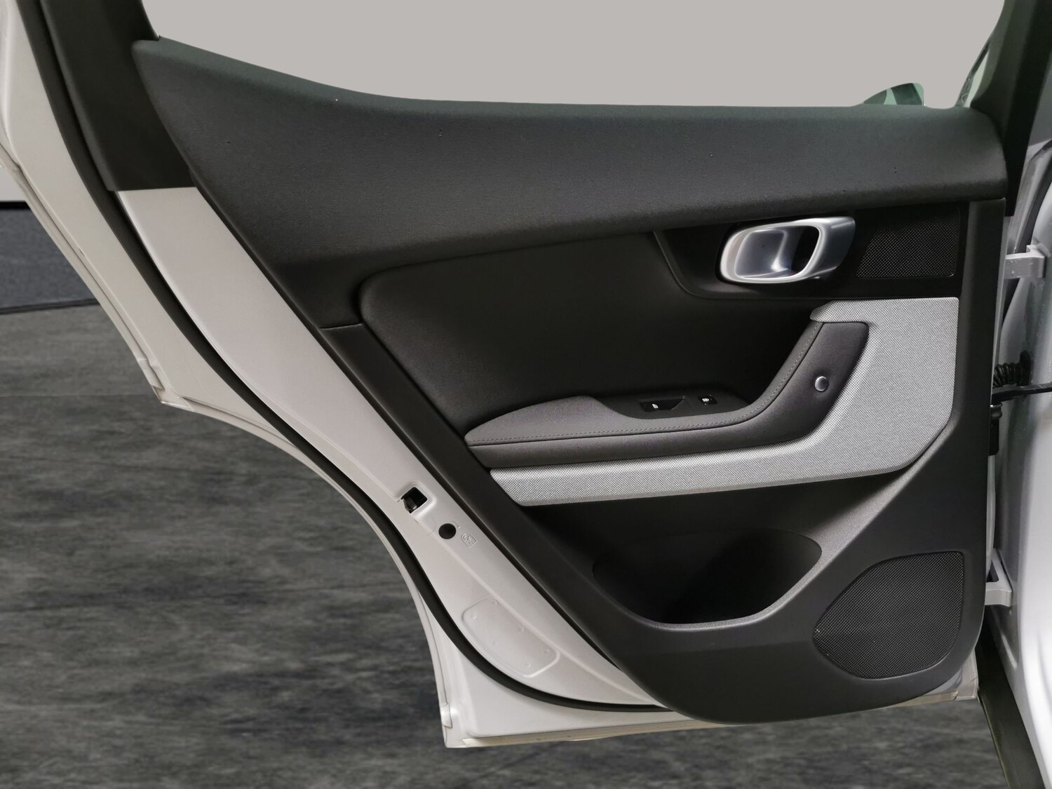 Used Polestar Polestar 2 2023 for sale - 77499936: Photo 25