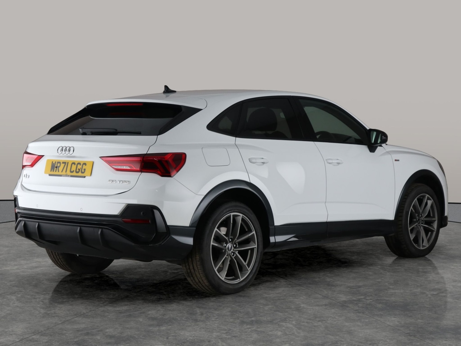 Used Audi Q3 2021 for sale - 76390392: Photo 12