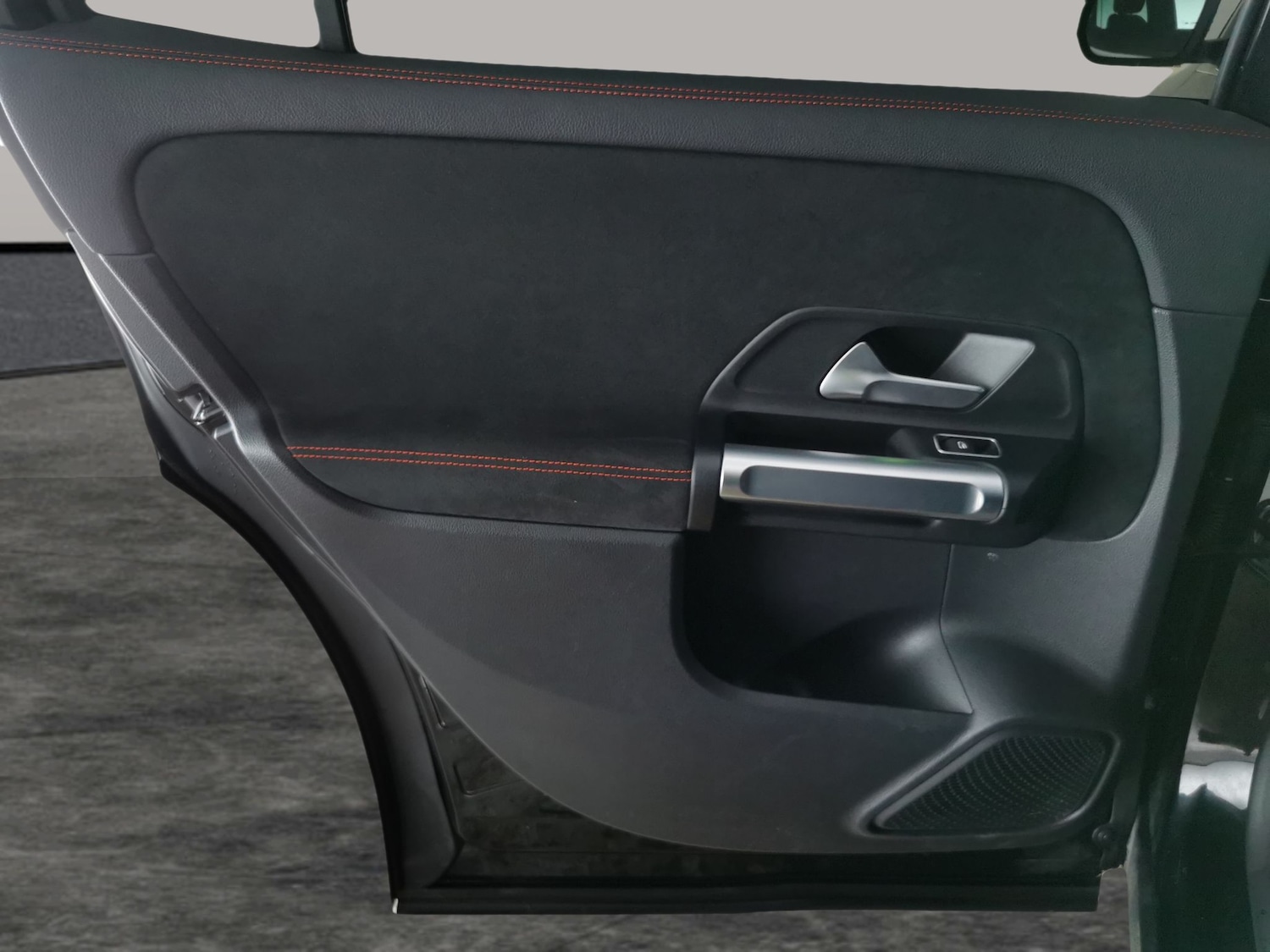 Used Mercedes-Benz EQB 2023 for sale - 77519658: Photo 30