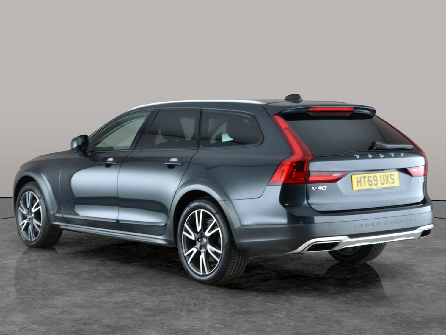 Used Volvo V90 2020 for sale - 77350872: Photo 11