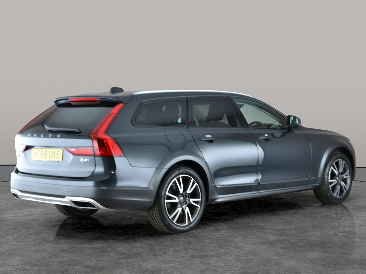 Used Volvo V90 2020 for sale - 77350872: Photo 9