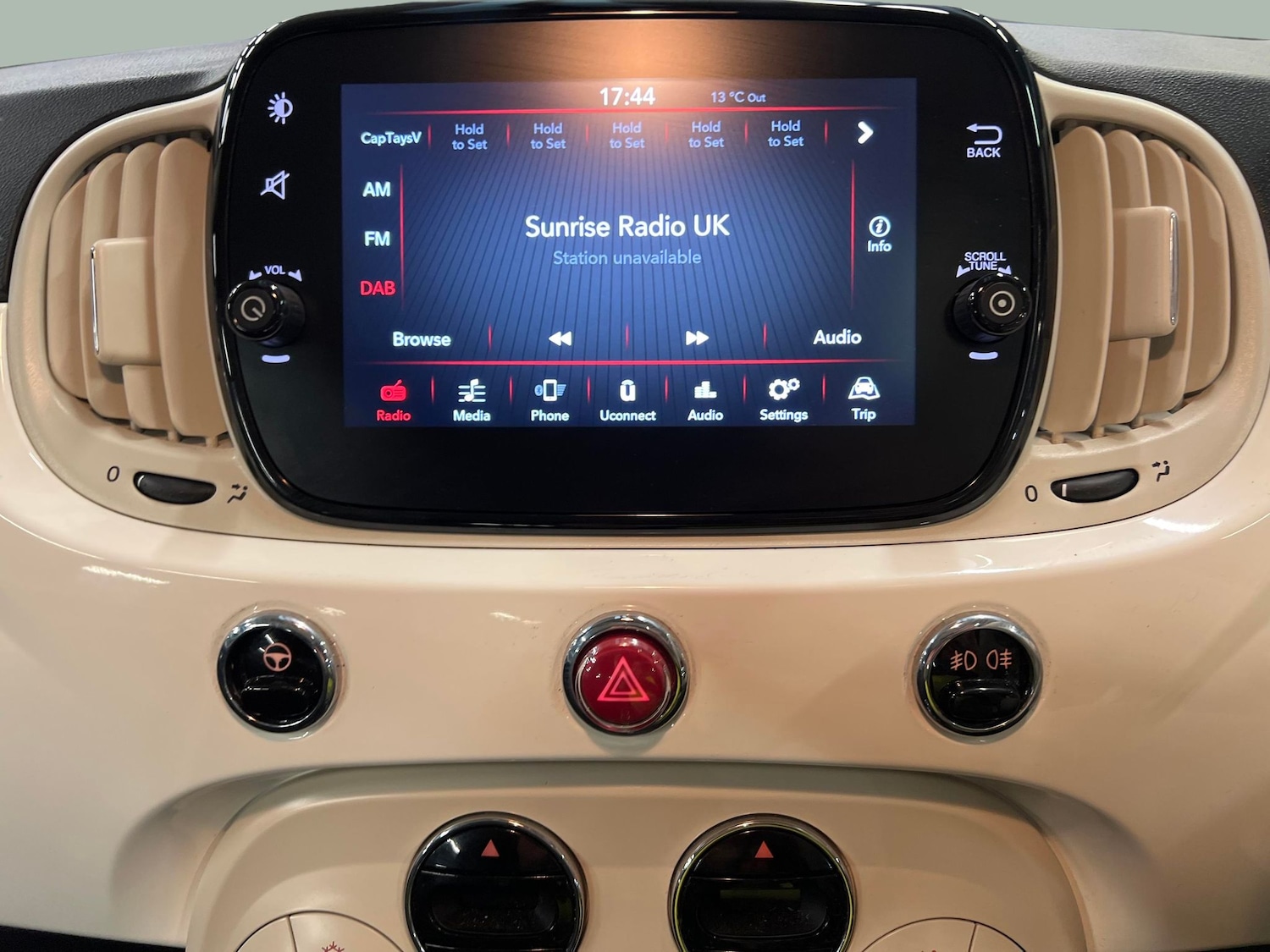 Used Fiat 500 2024 for sale - 76494315: Photo 6