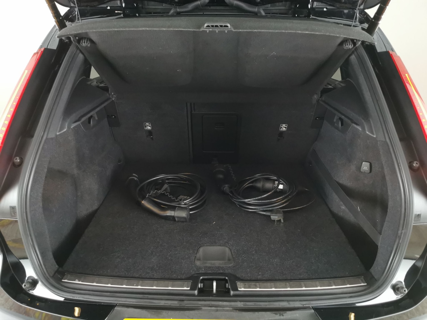 Used Volvo XC40 2020 for sale - 77653474: Photo 30