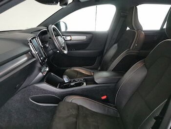 Used Volvo XC40 2020 for sale - 77653474: Photo