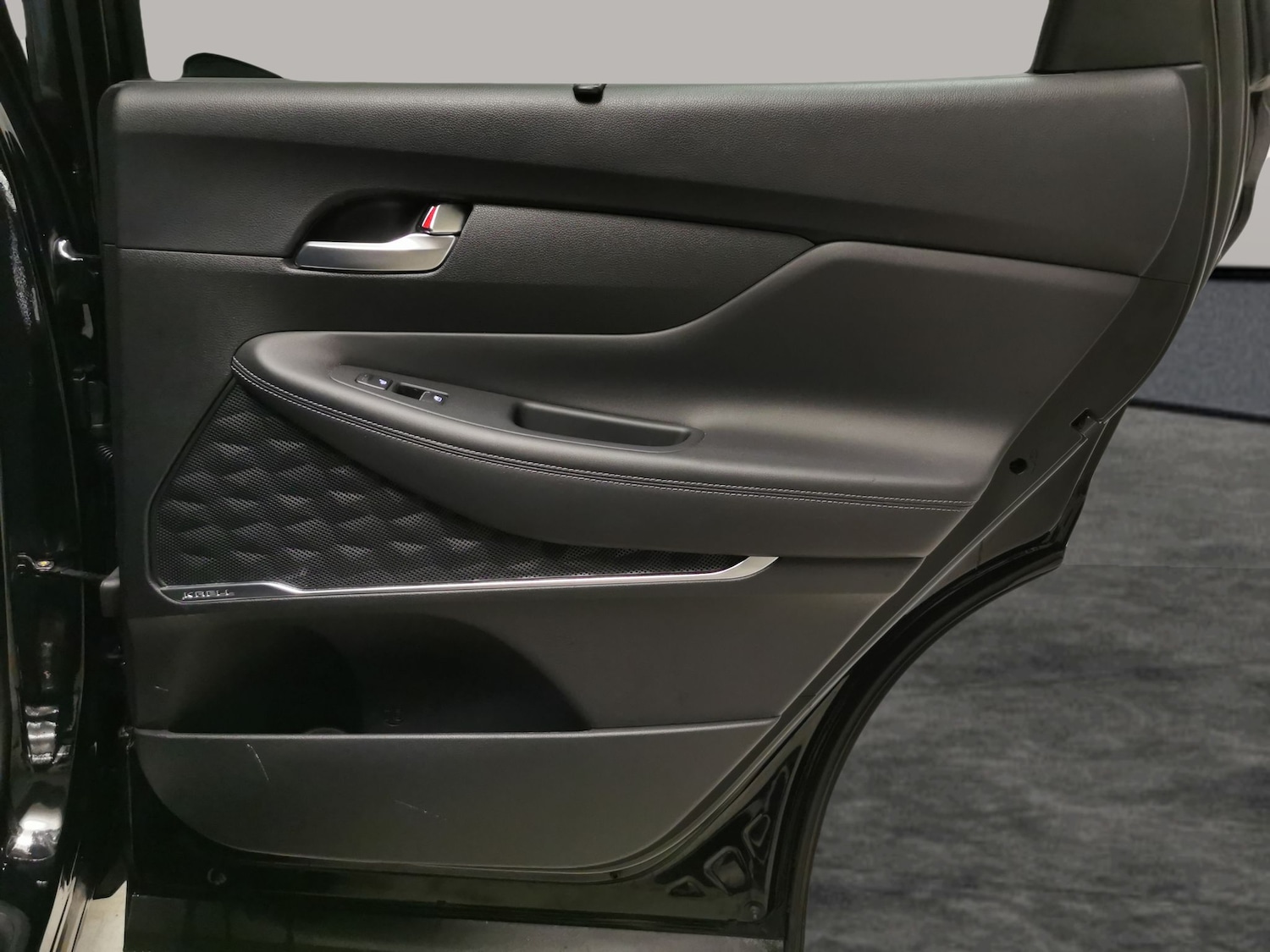 Used Hyundai Santa Fe 2023 for sale - 77023807: Photo 34