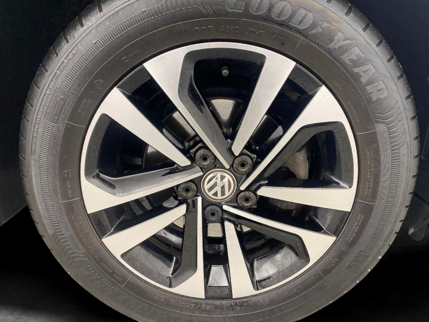 Used Volkswagen Polo 2020 for sale - 76182310: Photo 31