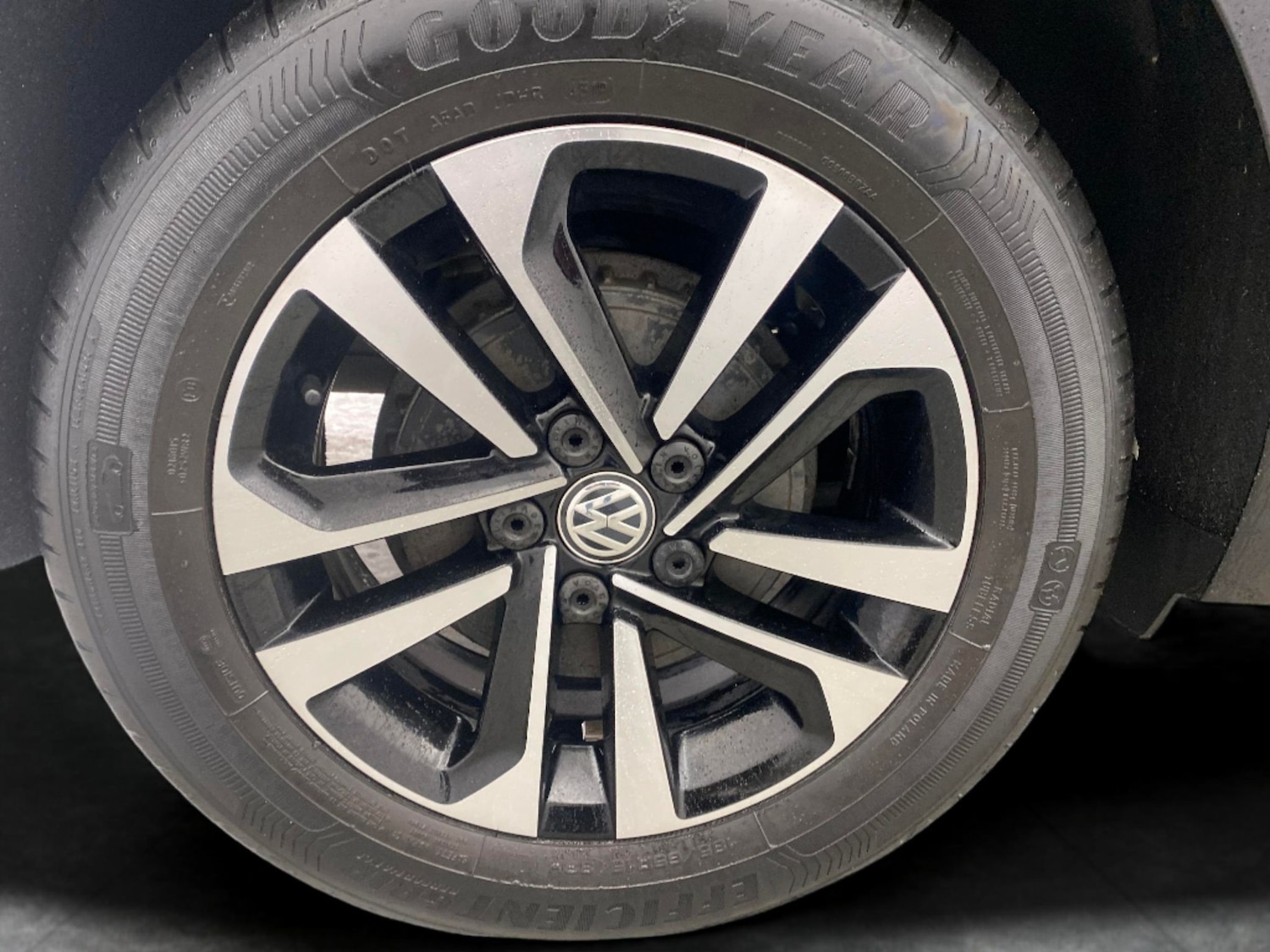 Used Volkswagen Polo 2020 for sale - 76182310: Photo 32