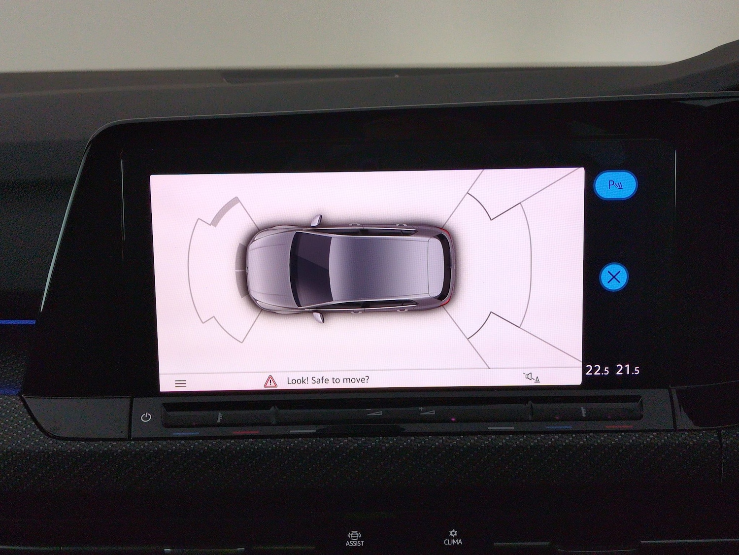 Used Volkswagen Golf 2023 for sale - 77563540: Photo 18