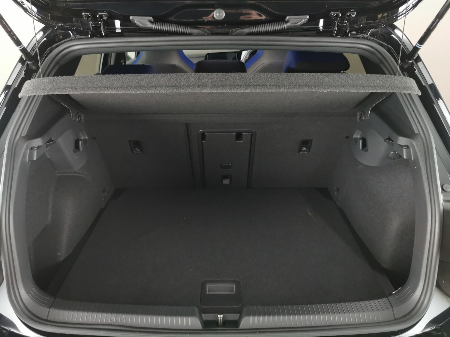 Used Volkswagen Golf 2023 for sale - 77563540: Photo 35