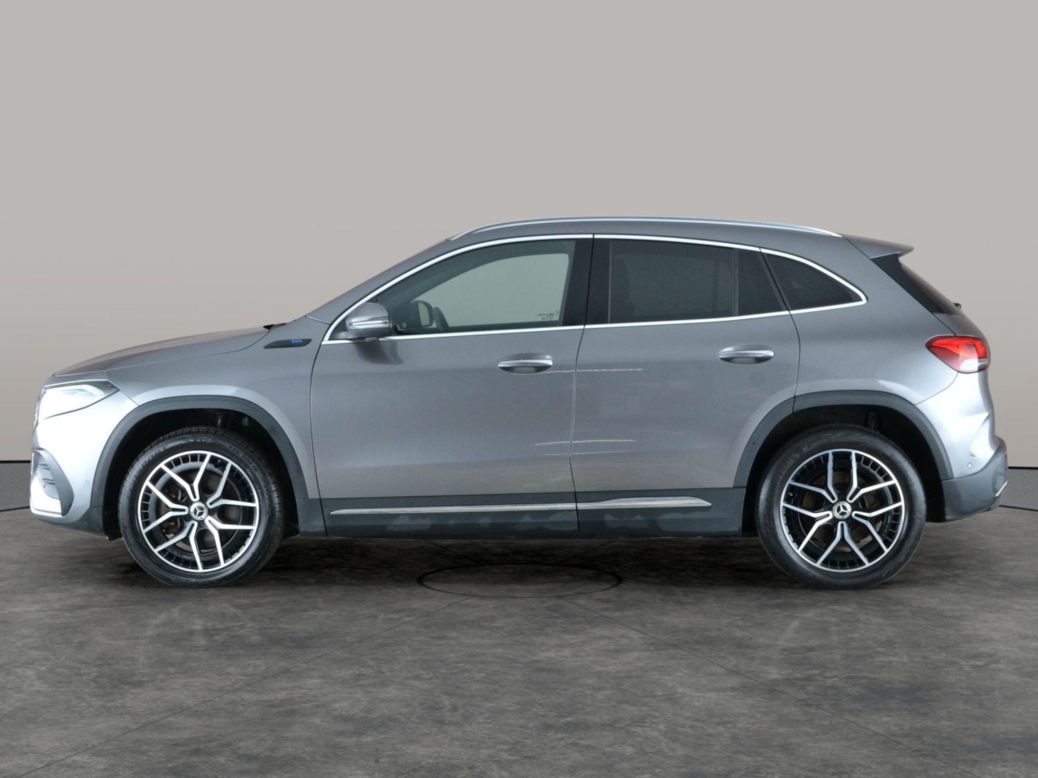 Used Mercedes-Benz EQA 2023 for sale - 77208069: Photo 13