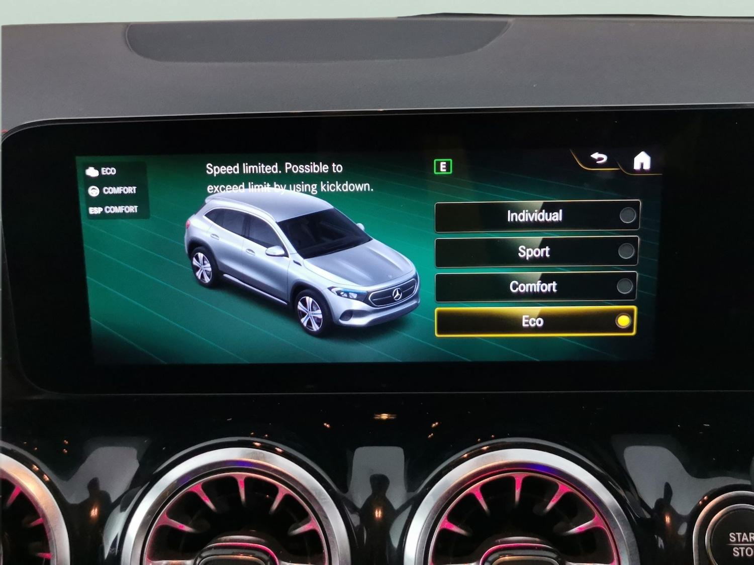 Used Mercedes-Benz EQA 2023 for sale - 77208069: Photo 17