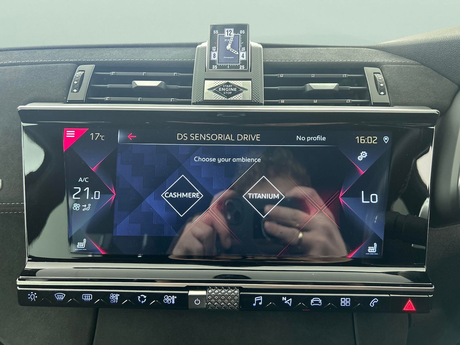 Used DS Automobiles DS 7 Crossback 2022 for sale - 76320575: Photo 27