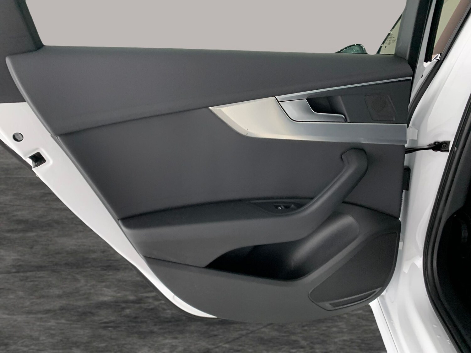 Used Audi A4 2023 for sale - 77674274: Photo 30