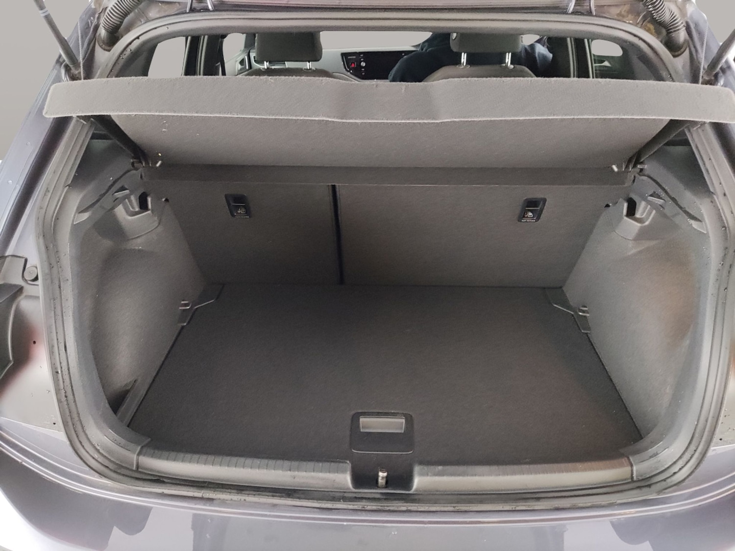 Used Volkswagen Polo 2023 for sale - 78178138: Photo 30