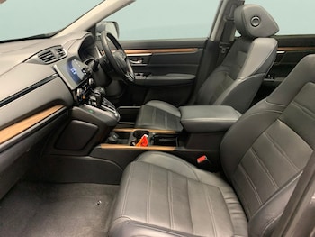 Used Honda CR-V 2019 for sale - 79241970: Photo
