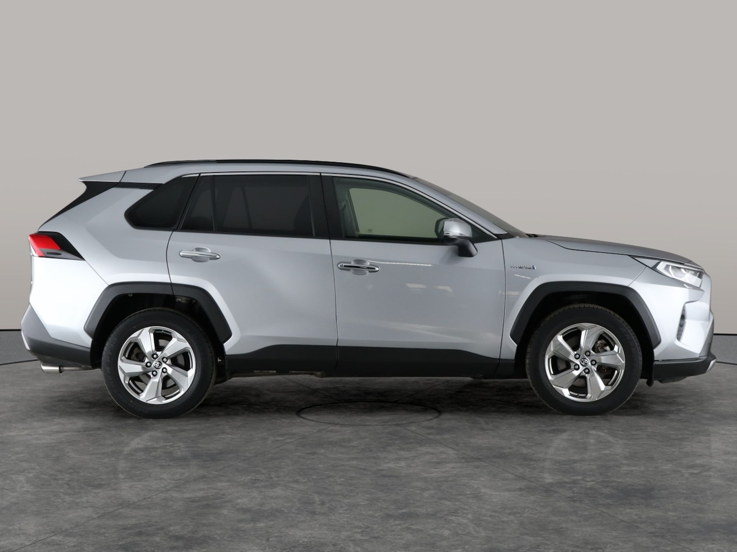 Used Toyota RAV4 2020 for sale - 76413153: Photo 13