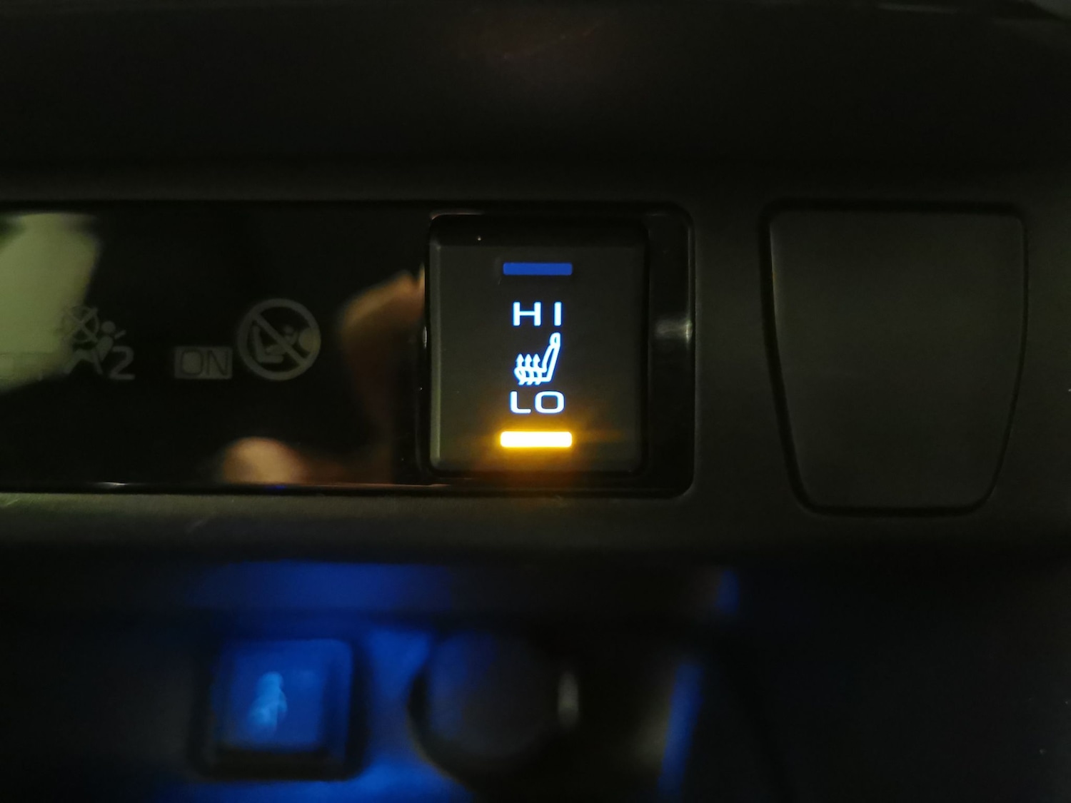 Used Toyota RAV4 2020 for sale - 76413153: Photo 29