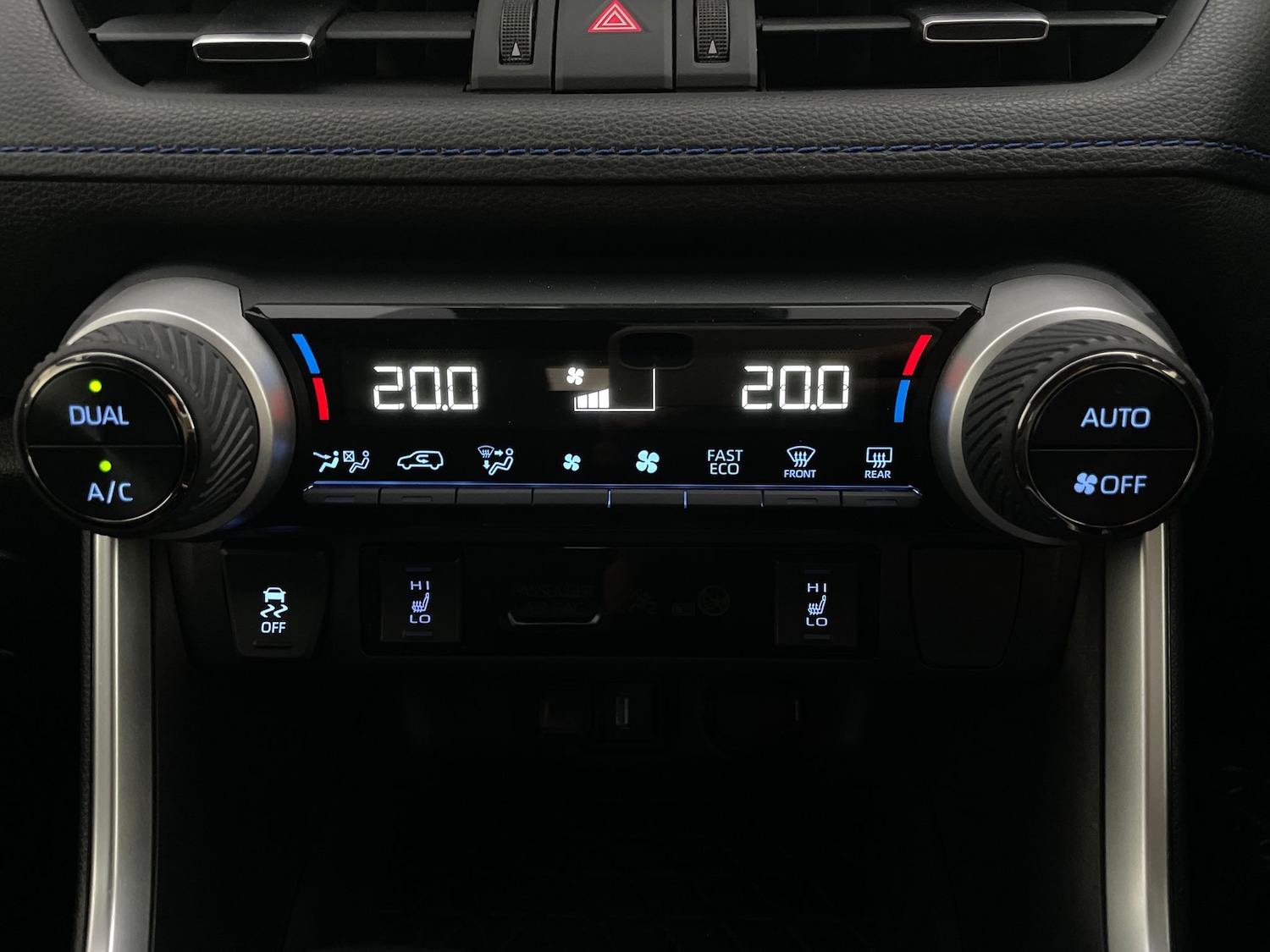 Used Toyota RAV4 2020 for sale - 76636402: Photo 22