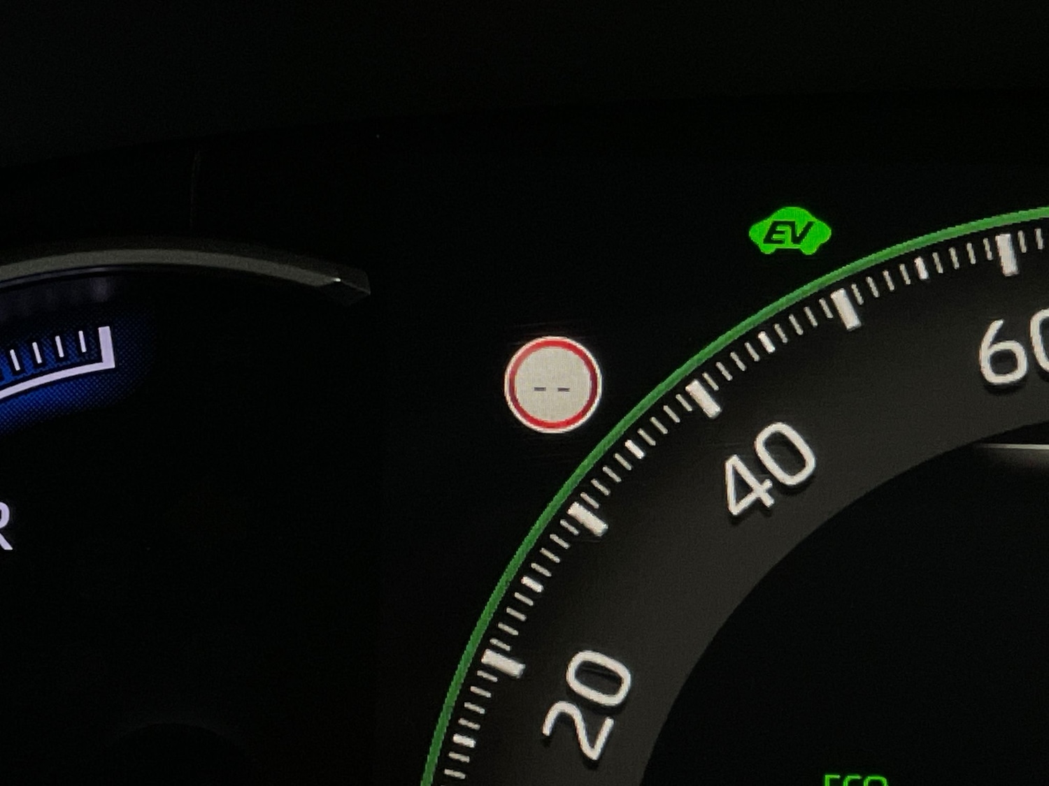 Used Toyota RAV4 2020 for sale - 76636402: Photo 26