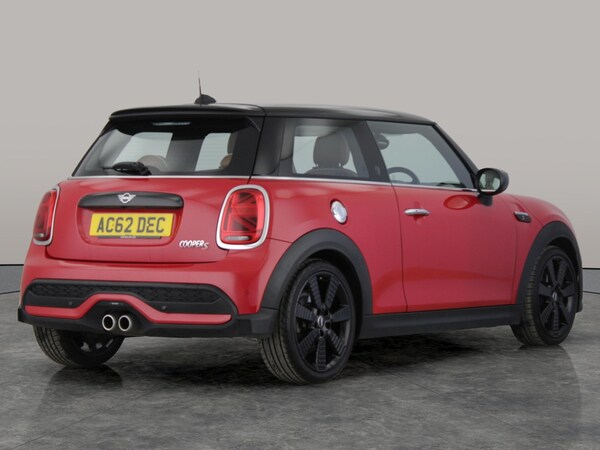 Used MINI Hatch 2022 for sale - 76182401: Photo 13