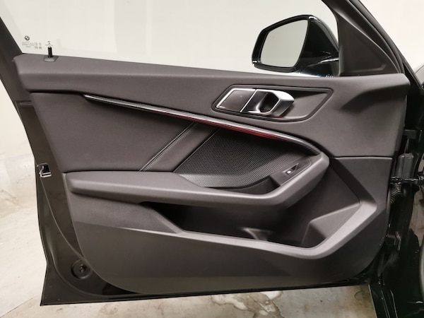 Used BMW 1 Series 2021 for sale - 76303159: Photo 32