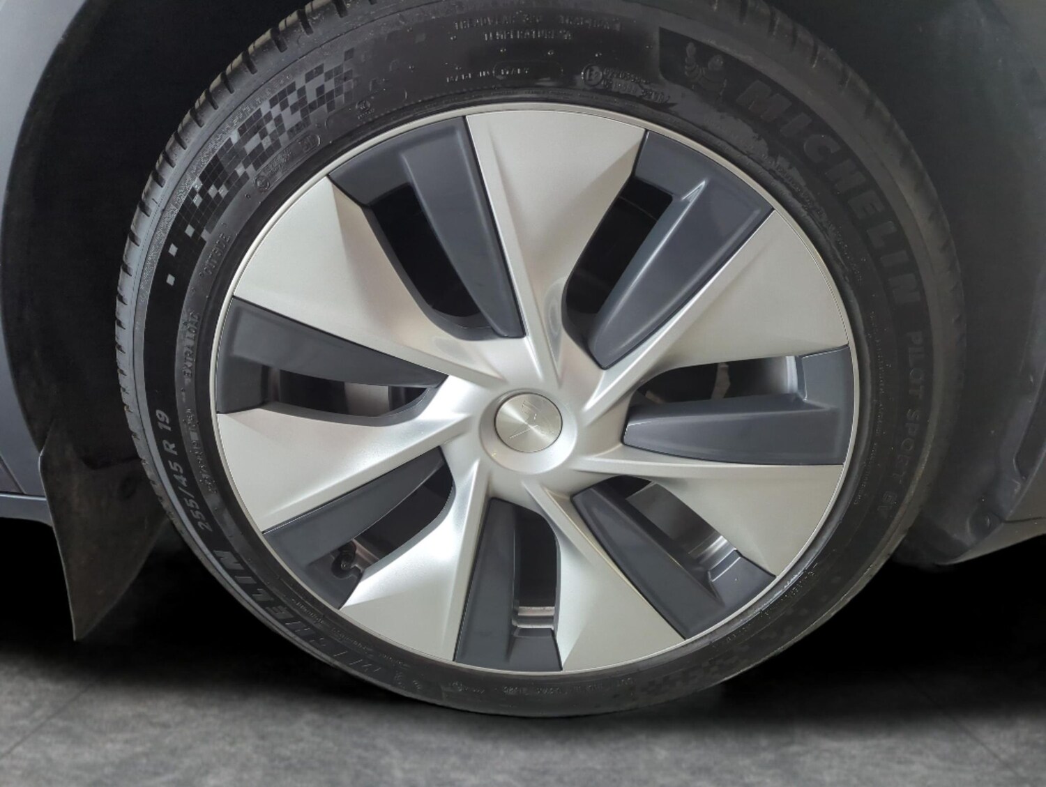 Used Tesla Model Y 2022 for sale - 77347538: Photo 29