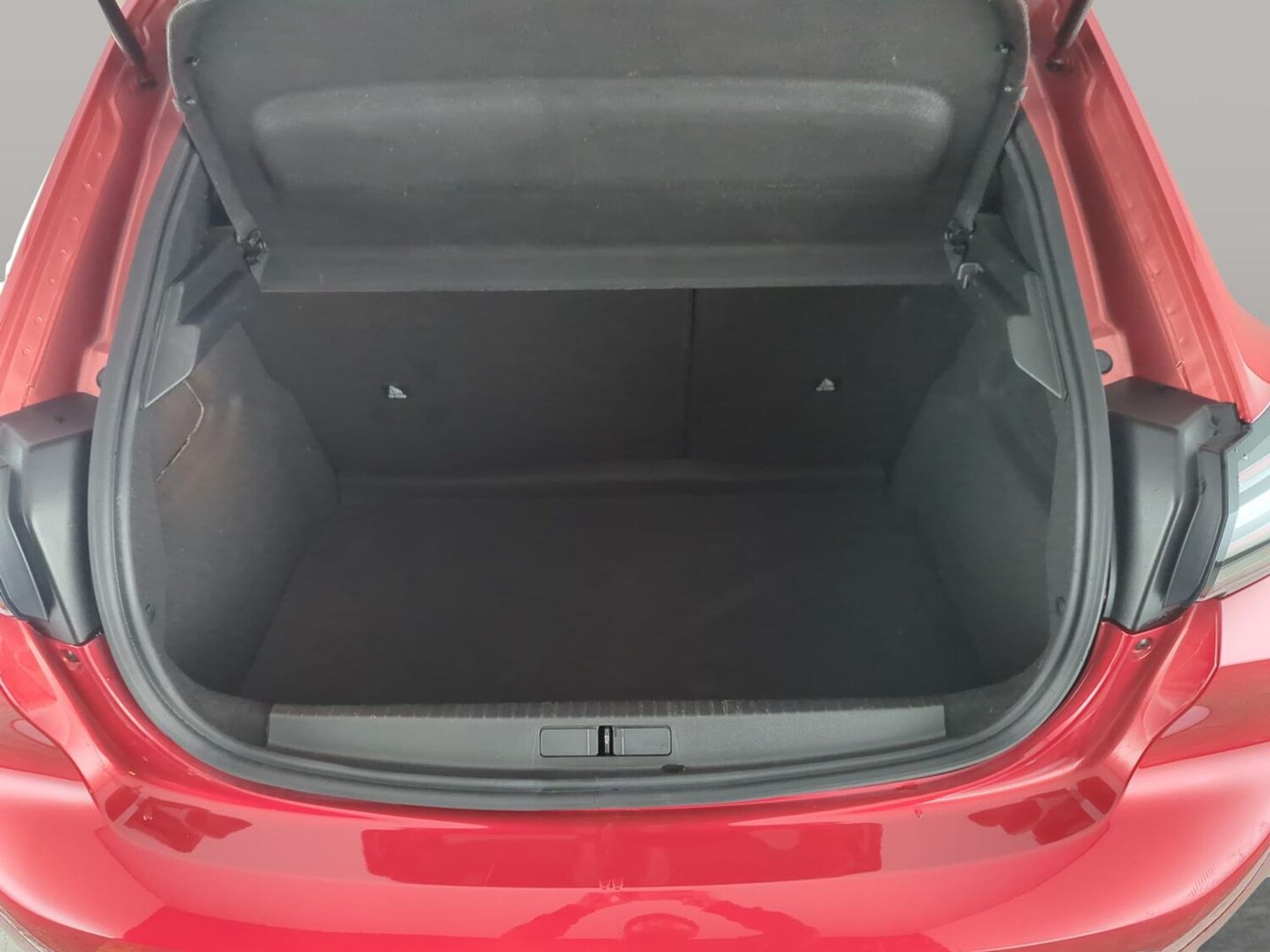 Used Peugeot 208 2024 for sale - 77810622: Photo 32