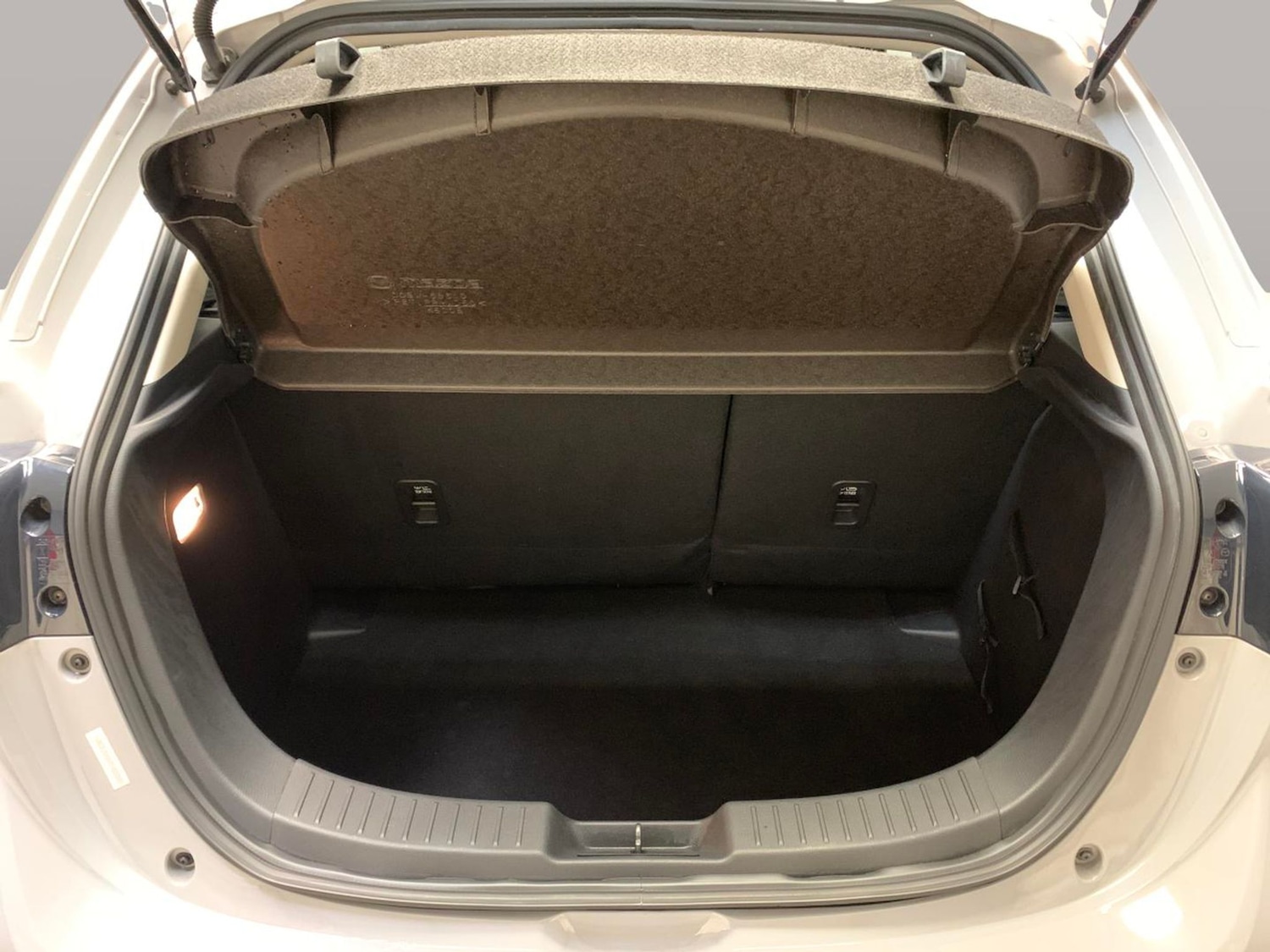 Used Mazda Mazda2 2024 for sale - 77364873: Photo 31