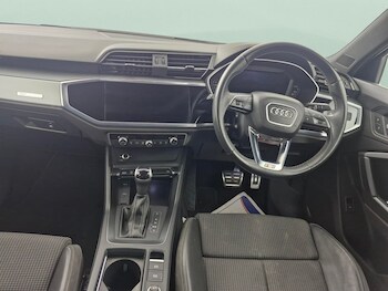 Used Audi Q3 2022 for sale - 79431963: Photo